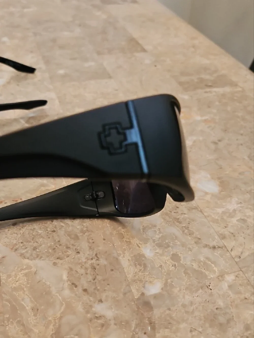 Men's Matte Black Sunglasses - Polarized Lens